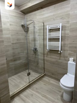 აბაზანის შემინვა რემონტი